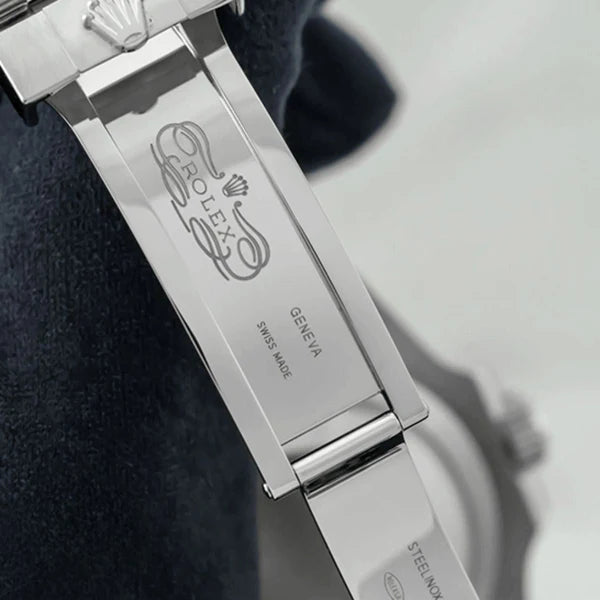 Rolex Submariner “Kermit”